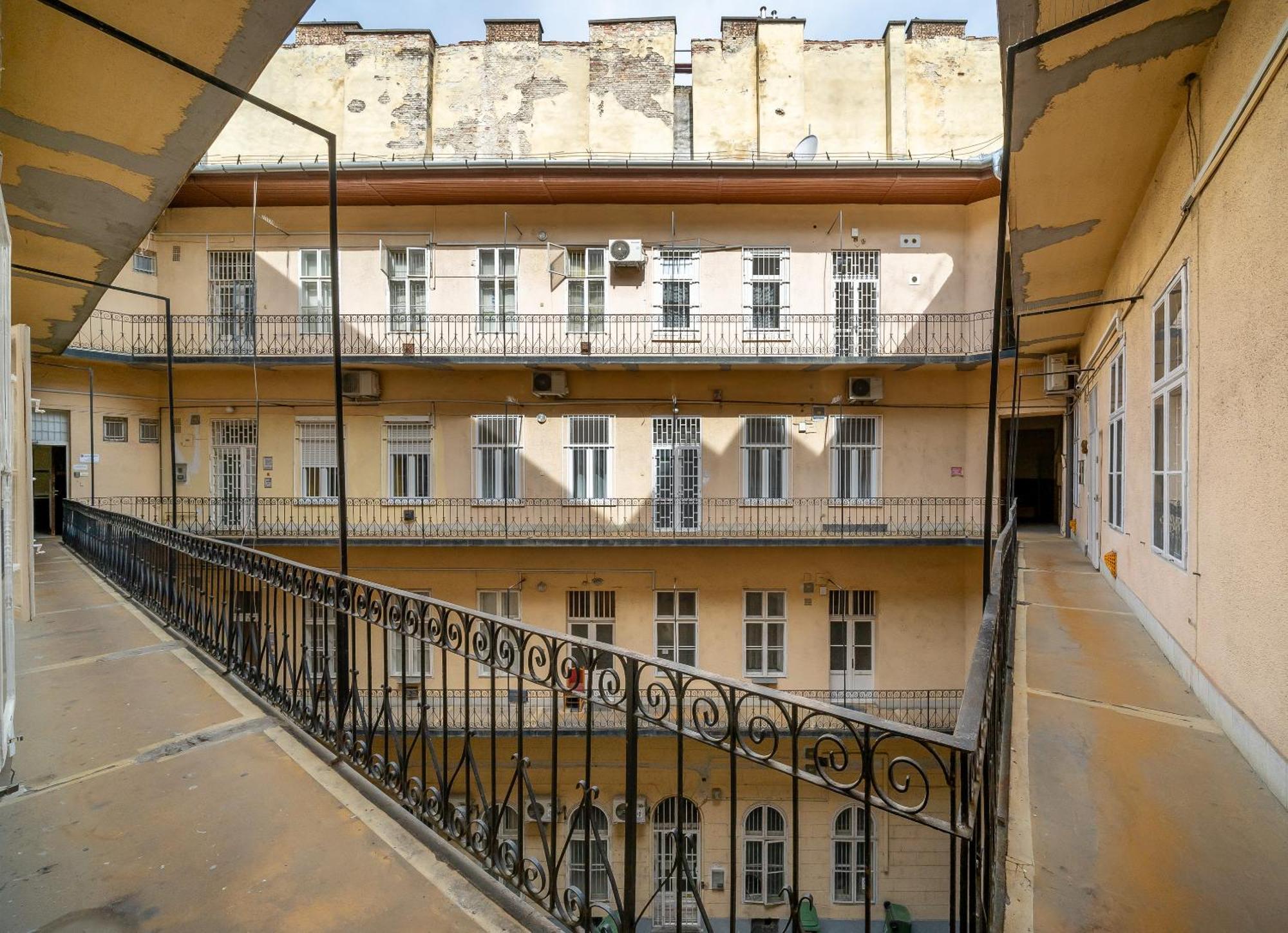 Oktogon Four Residence Budapest Exterior foto